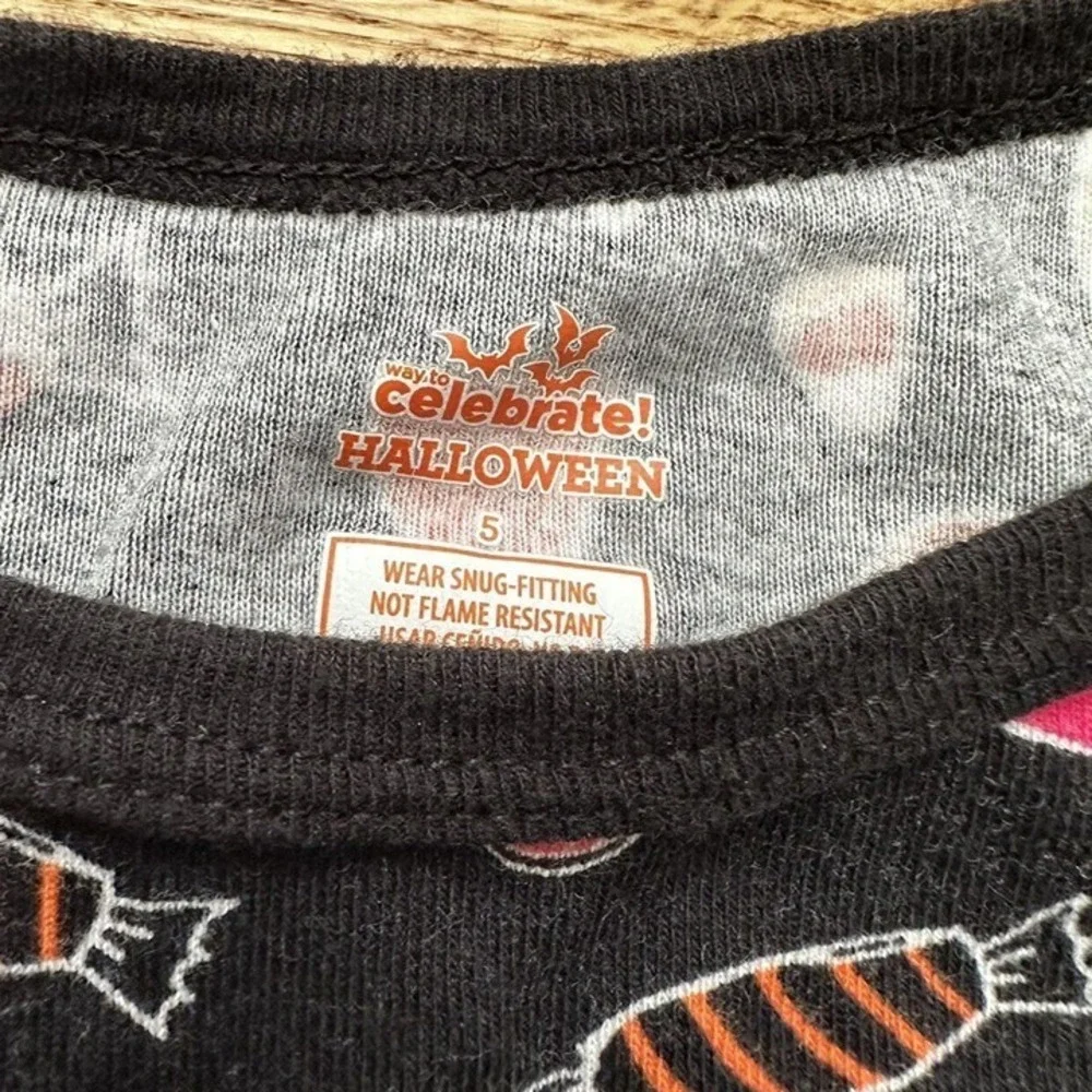 Halloween Candy 2 Piece Pajama Set‎ Size 5